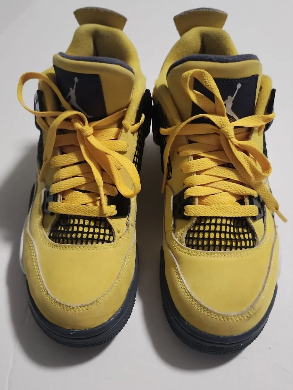 Air Jordan 4 Retro Lightning  Sneakers, size 6.5Y fits M6.5 W8